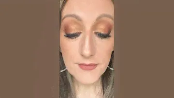 Natasha denona mini sunset make your blue eyes pop! #makeup #natashadenonapalette