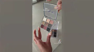 NEW Dior Backstage Palettes Silver & Smokey Essentials #makeup #diorbeauty