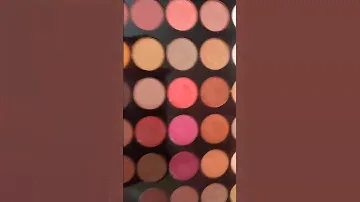 Unboxing makeup revolution London pro Hd amplified 35 pallet ❤️❤️💄💄💄💄