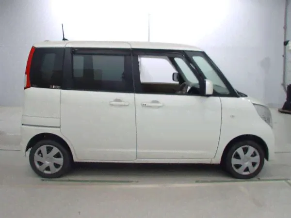 Минивэн SUZUKI PALETTE кузов MK21S класса микровэн гв 2010 пробег 72 тыс км цвет белый перламутр-2