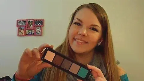 Inglot Eyeshadow Palette Review & Swatches