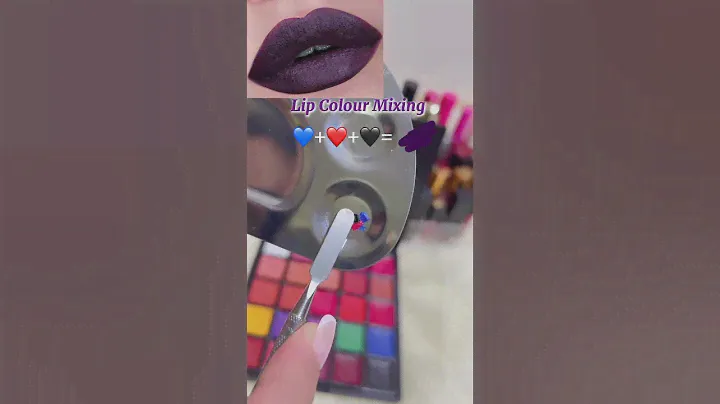 Creating Custom Lip Colors with My Lip Palette💄 #lipstickhacks #lipstickmixing #lipstickcolor
