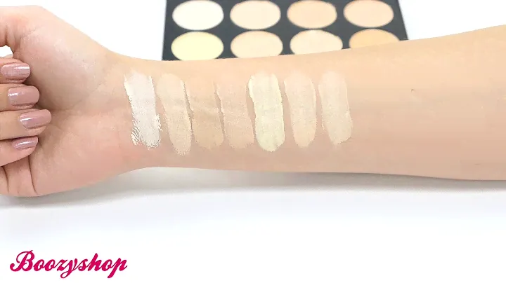 Makeup Revolution   Ultra Cover and Conceal Palette Light