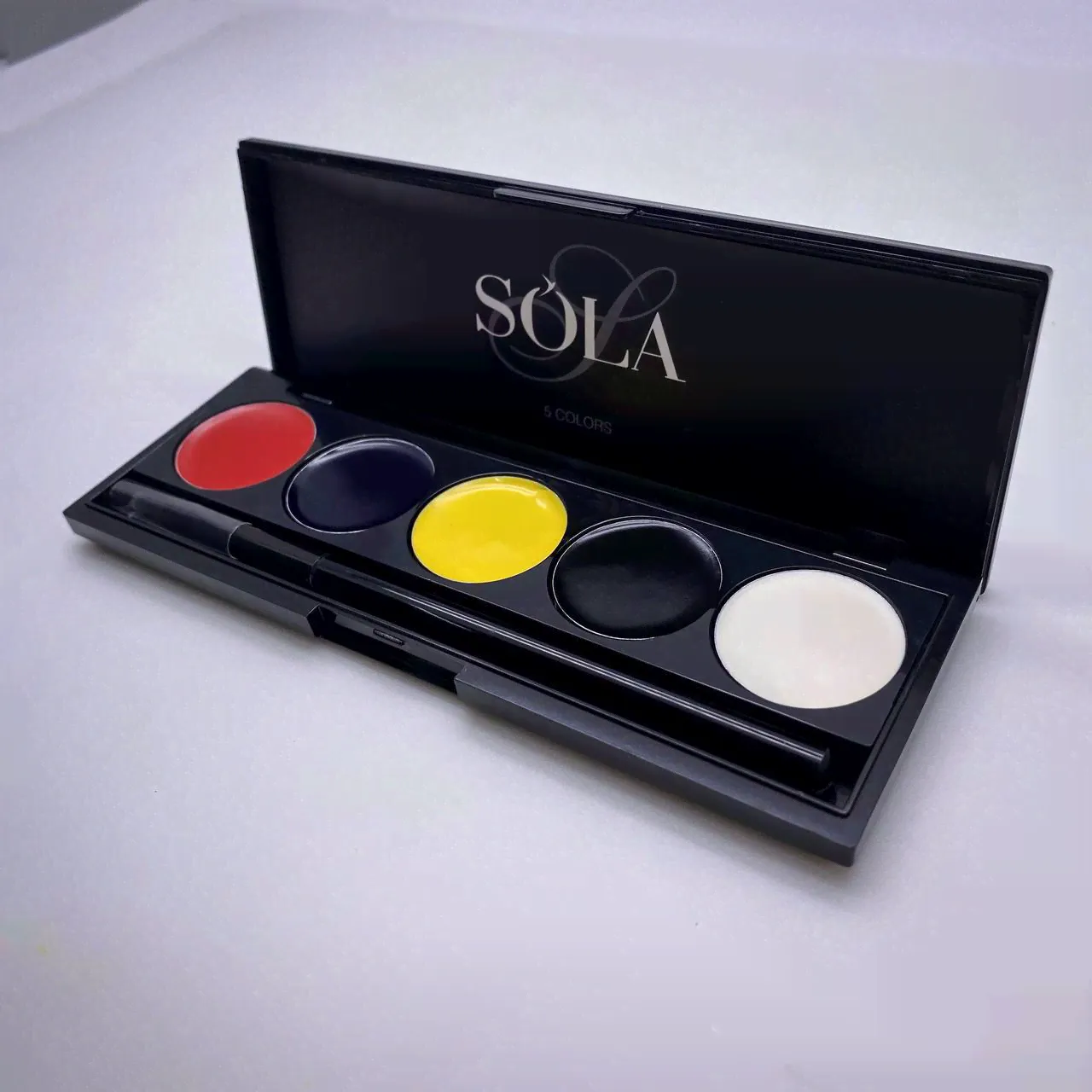 Гель-лак Palette 01 (Classic) SOLAlove, 10гр-4