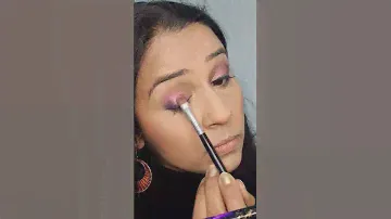Simple eye makeup look created with the Makeup Revolution Forever Flawless Eutopia Eyeshadow Palette