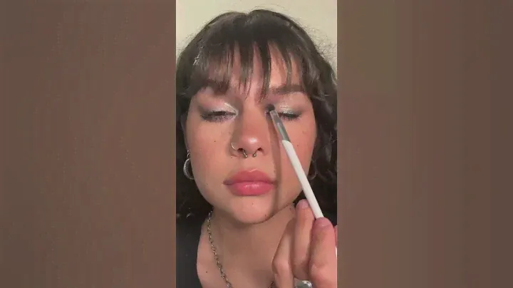 This COSMOS Look is Out of This World 🪐